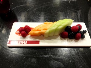 Izumi Fruit plate vegan dessert