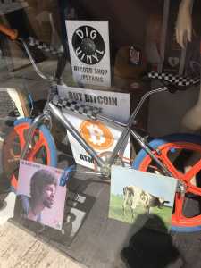 Dig Vinyl: Atom Heart Mother and Gil Scott Heron vinyl