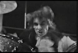 tumblr_lmn3flpRSm1qc1krbo1_250