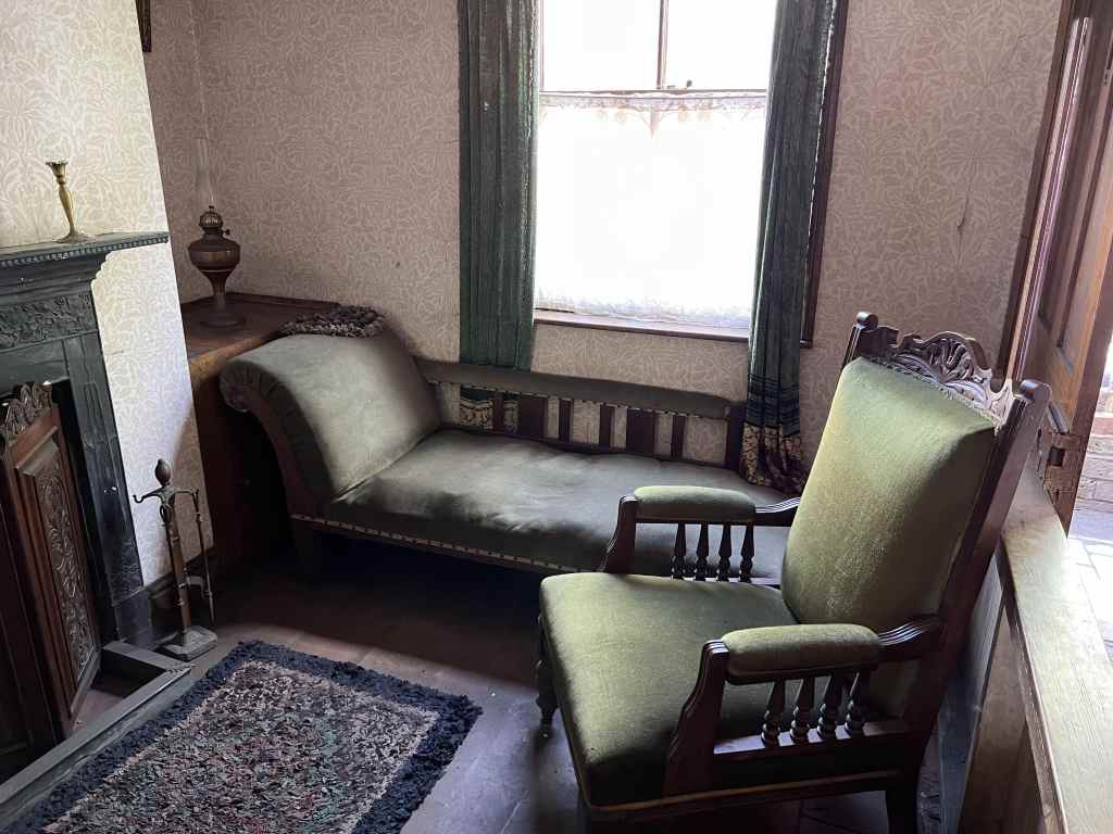 Chaise lounge - 1900s Black Country Living Museum